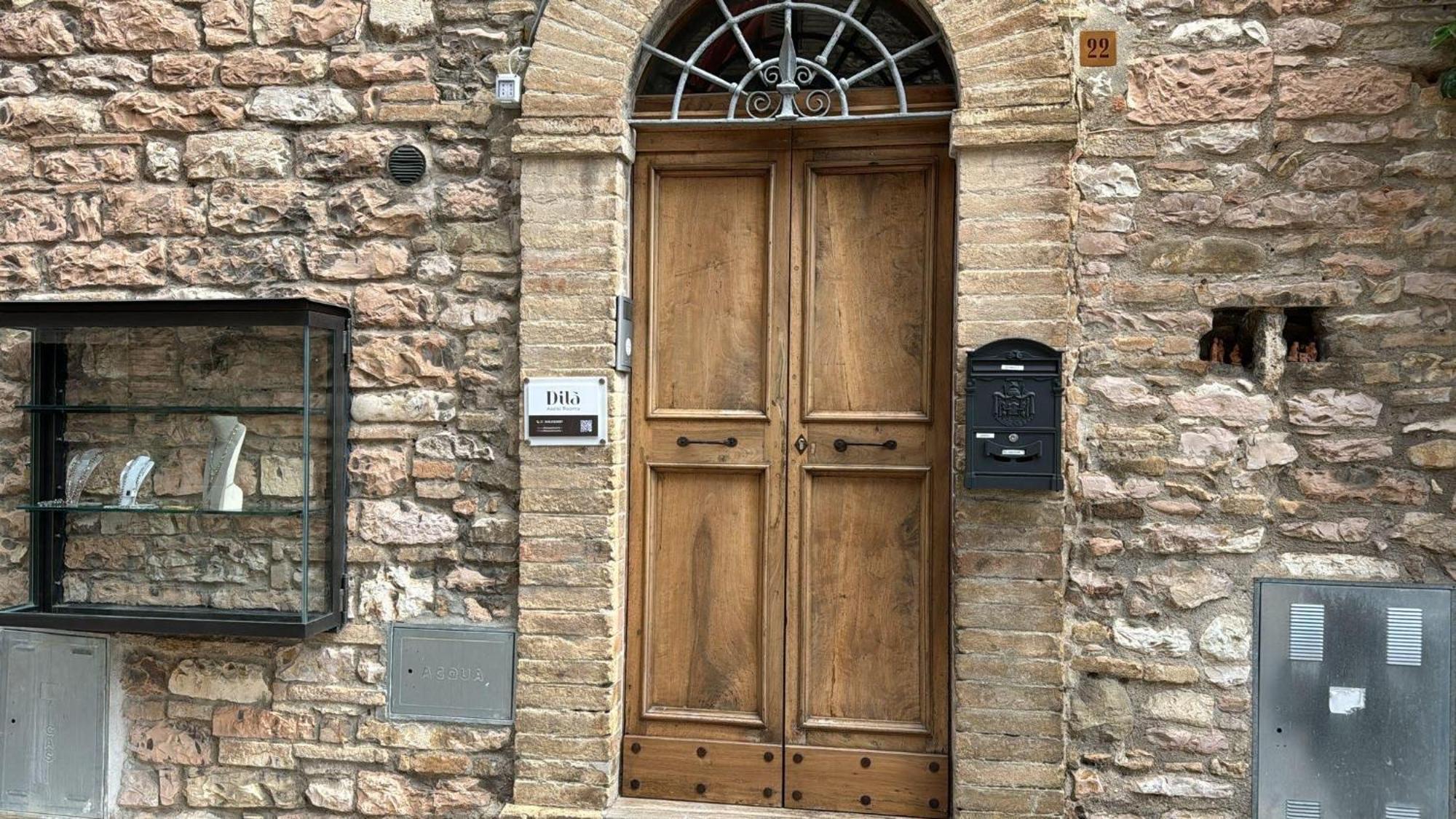 Dila Assisi Rooms Екстер'єр фото